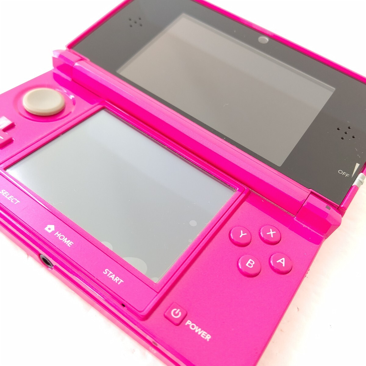 Nintendo ニンテンドー3DS グロスピンク 画面極美品 任天堂 ゲーム機