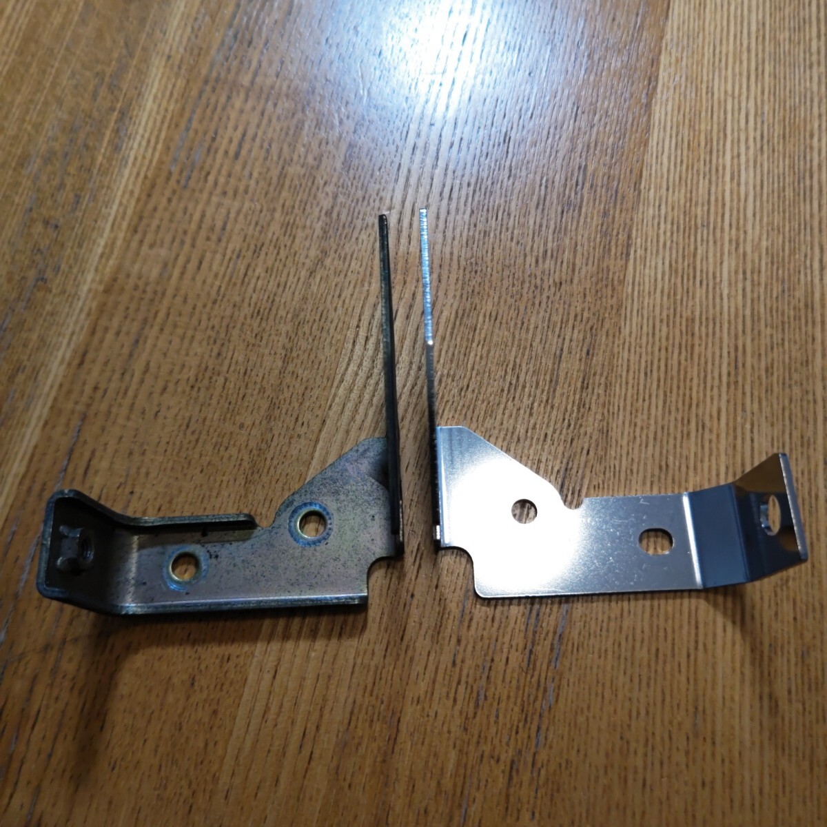 カワサキ ゼファー400 C5-C7 シート金具 シートキャッチ シートステー