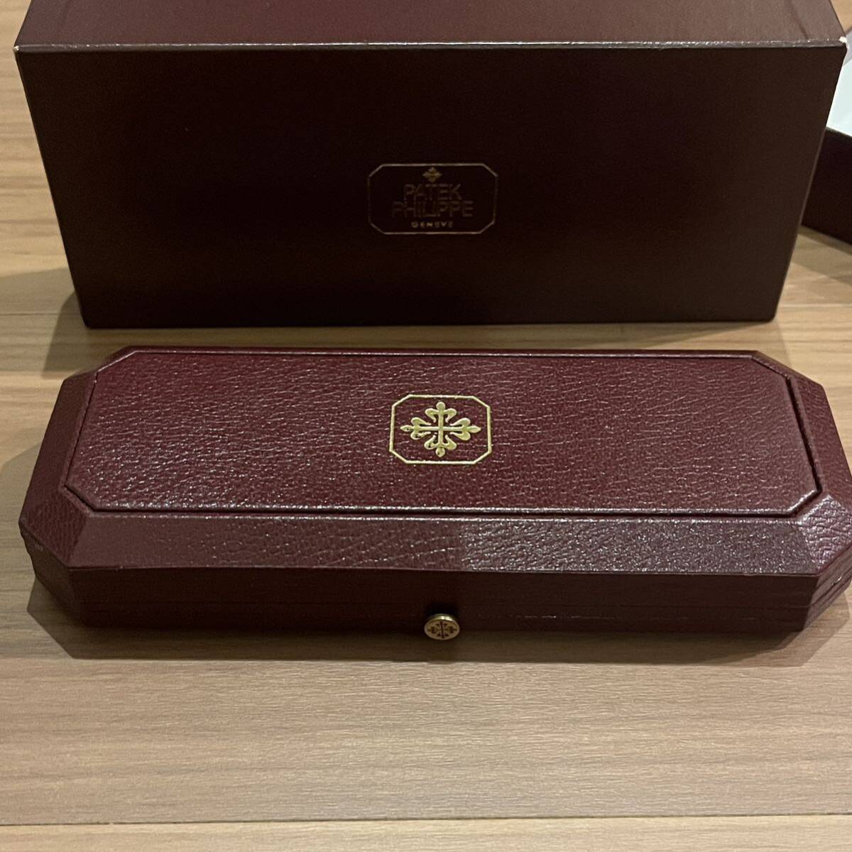 送料無料 PATEK PHILIPPE パテックフィリップ 付属品 時計 空箱 内箱