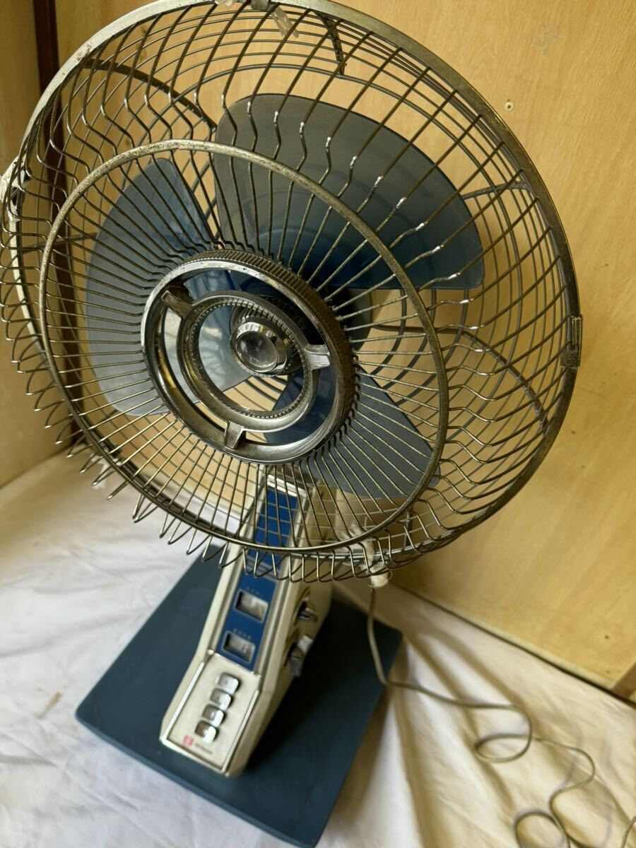 引取歓迎 HITACHI 日立 H-727 昭和レトロ 扇風機 現状品 引取歓迎
