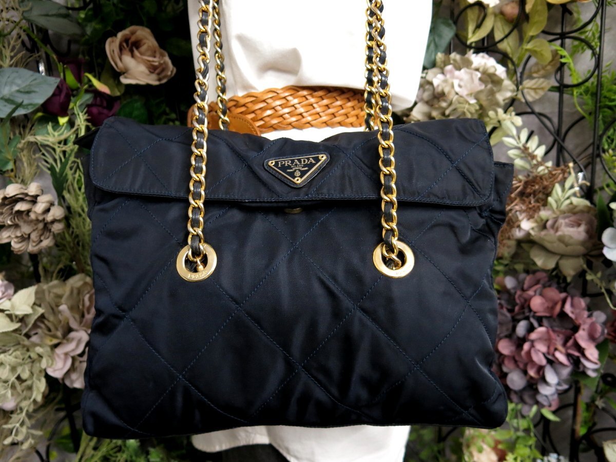 Yahoo!オークション - 超美品 PRADA プラダ キルティング ポコノ ナイ