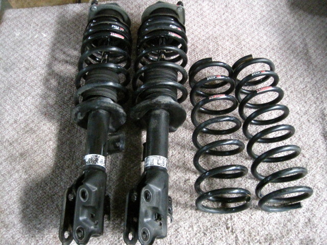 L375S タントカスタム 純正 Fストラット付ダウンサス スプリング 1台分