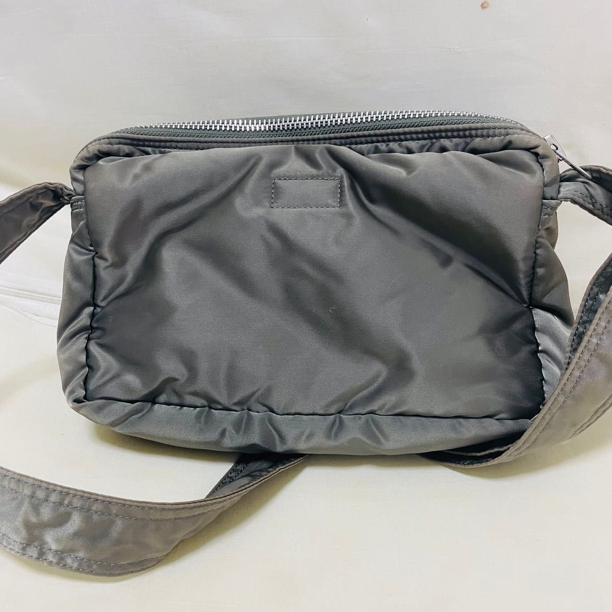 激レア ポーター PORTER タンカー ショルダーバッグ シルバーグレー