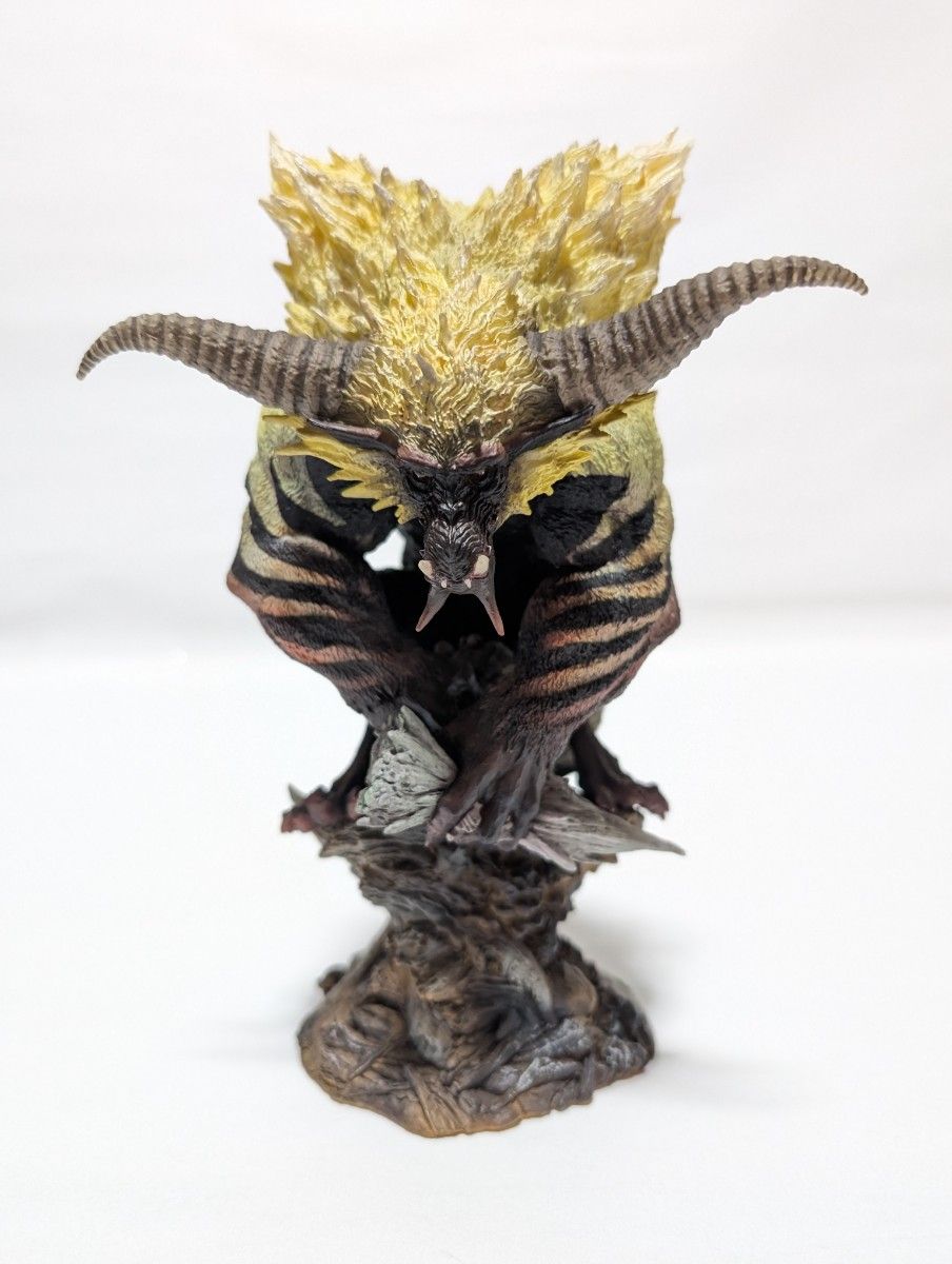 金獅子 激昂したラージャン 「モンスターハンター」 カプコン