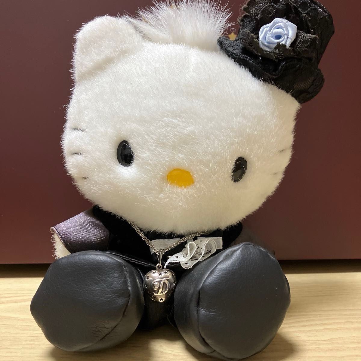 ハローキティ誕生25周年記念限定 ごきげんハローキティ&ごきげんディア