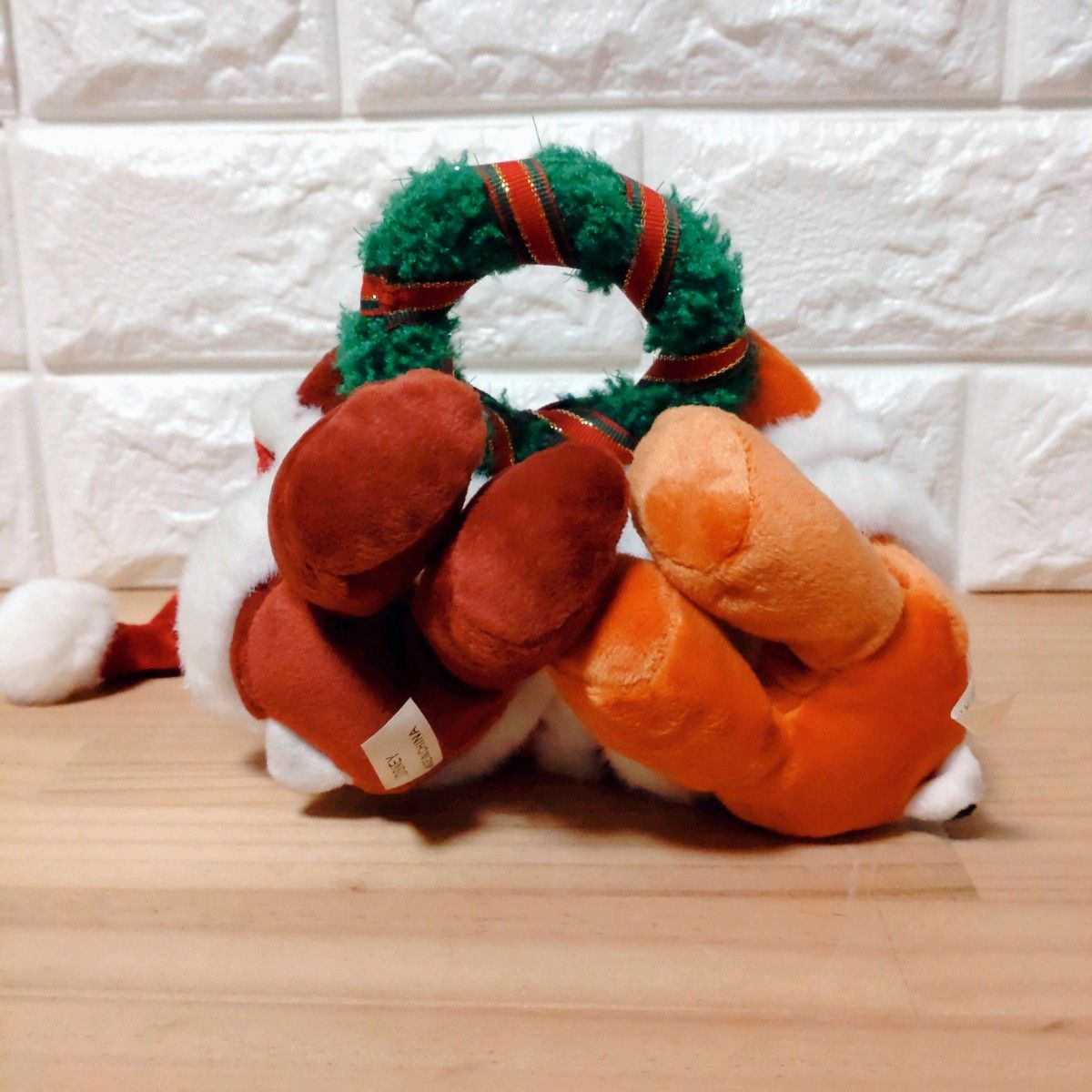 美品】 ディズニーストア チップ デール クリスマス サンタ リース