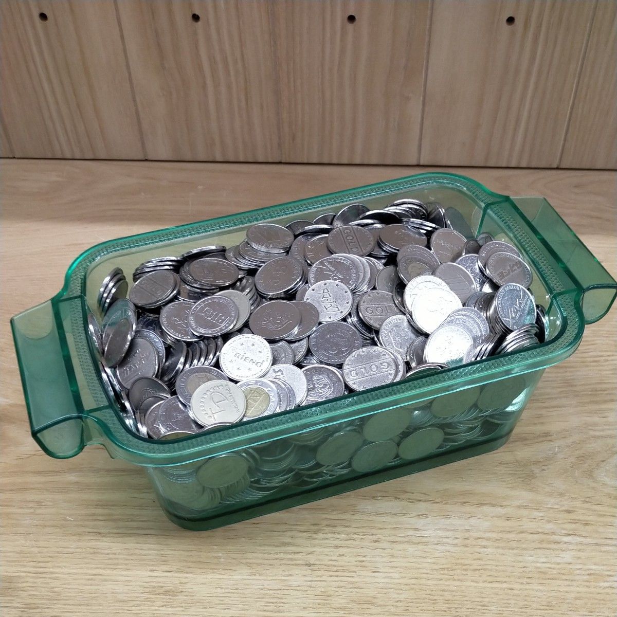 25mm スロット用メダル ドル箱付き 約1249枚｜Yahoo!フリマ（旧PayPay