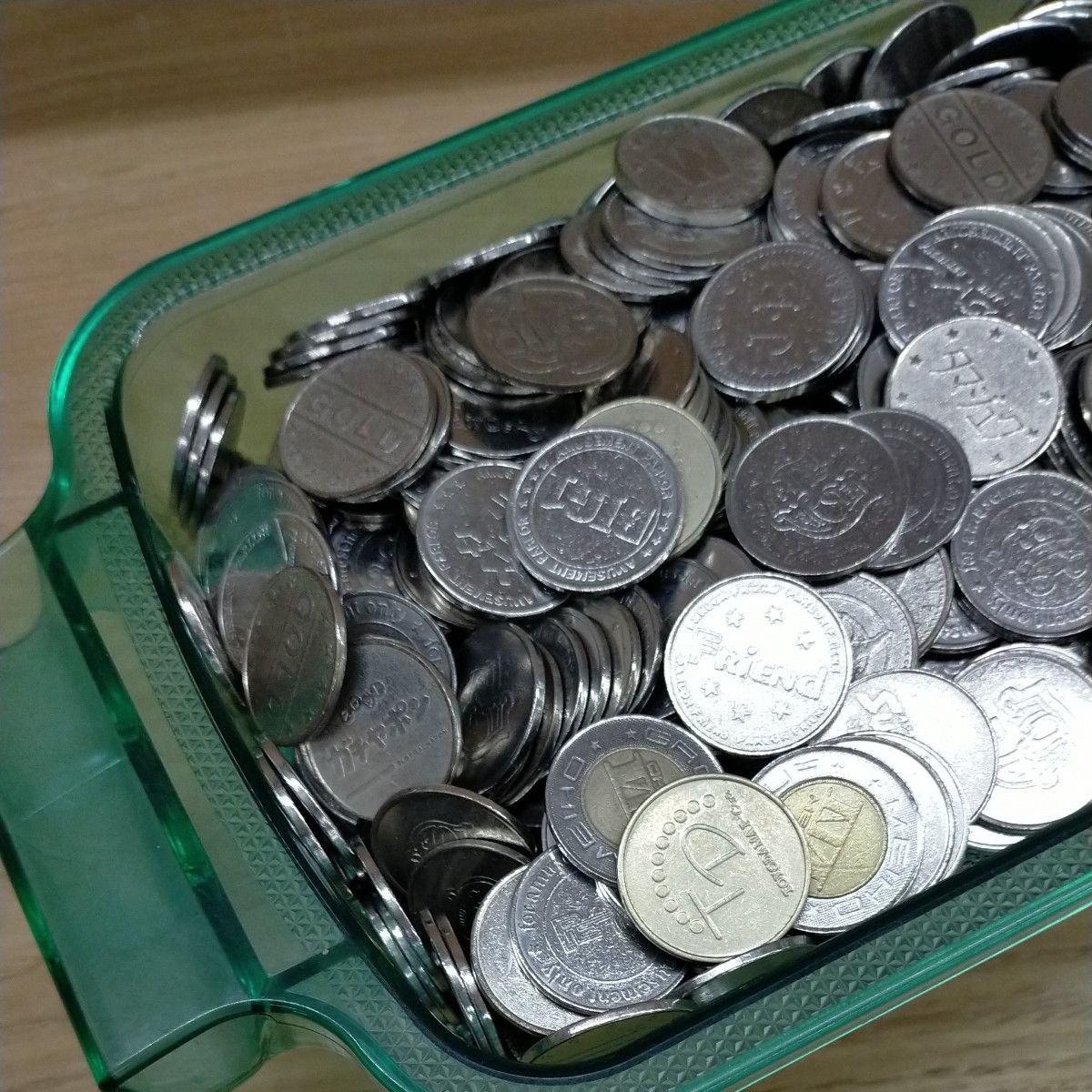 25mm スロット用メダル ドル箱付き 約1249枚｜Yahoo!フリマ（旧PayPay