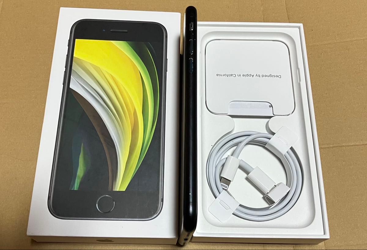 Apple iPhone SE2 第2世代 64GB SIMロック解除済み 黒 ジャンク