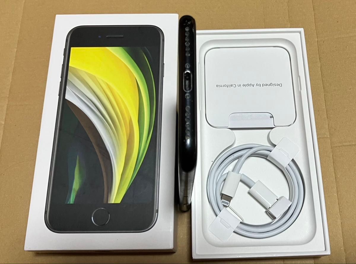 Apple iPhone SE2 第2世代 64GB SIMロック解除済み 黒 ジャンク