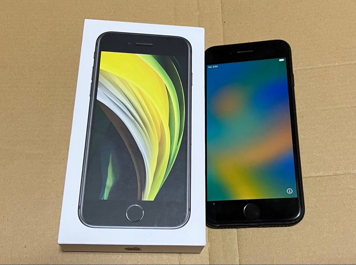 Apple iPhone SE2 第2世代 64GB SIMロック解除済み 黒 ジャンク
