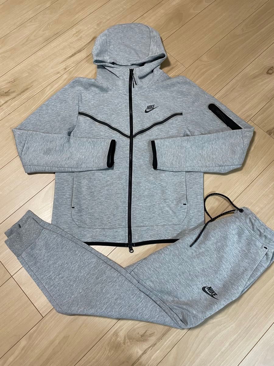 ナイキテックフリース セットアップ 上下セット Sサイズ グレー 美品