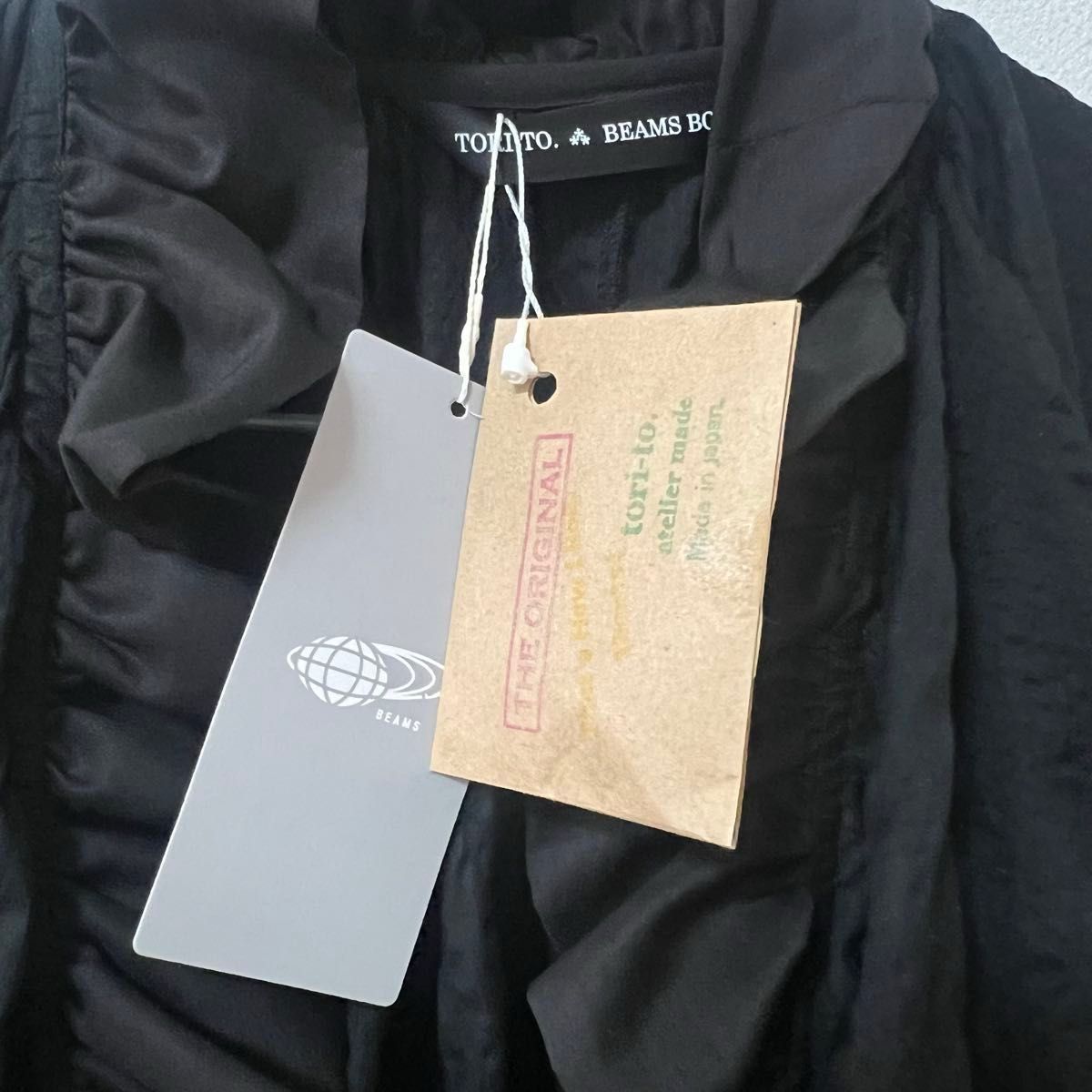 最終セール 新品 BEAMS JAPAN 別注 TORI-TO アシメフリルブラウス 日本