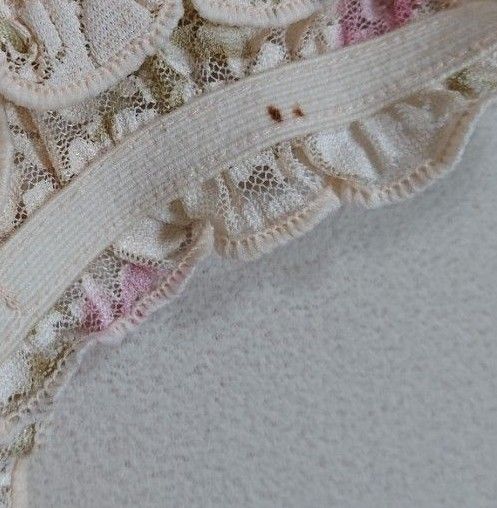 汚れあり 昔のLIZ LISA キャミソール レース花柄 リズリサ 難あり