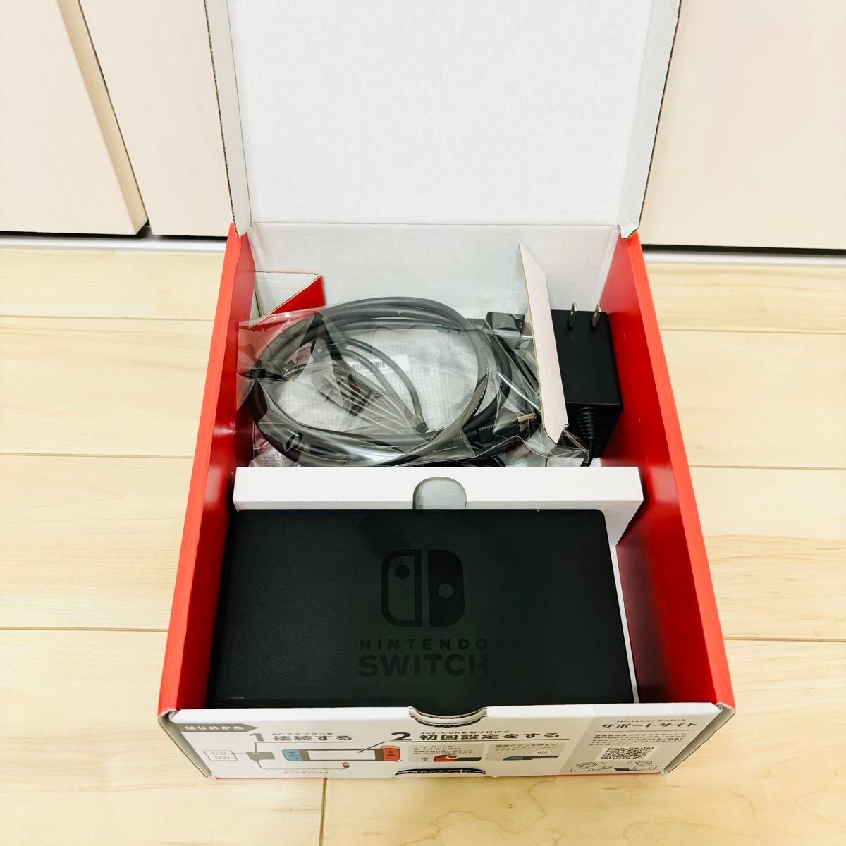 未使用に近い】バッテリー強化版 Nintendo Switch ニンテンドー