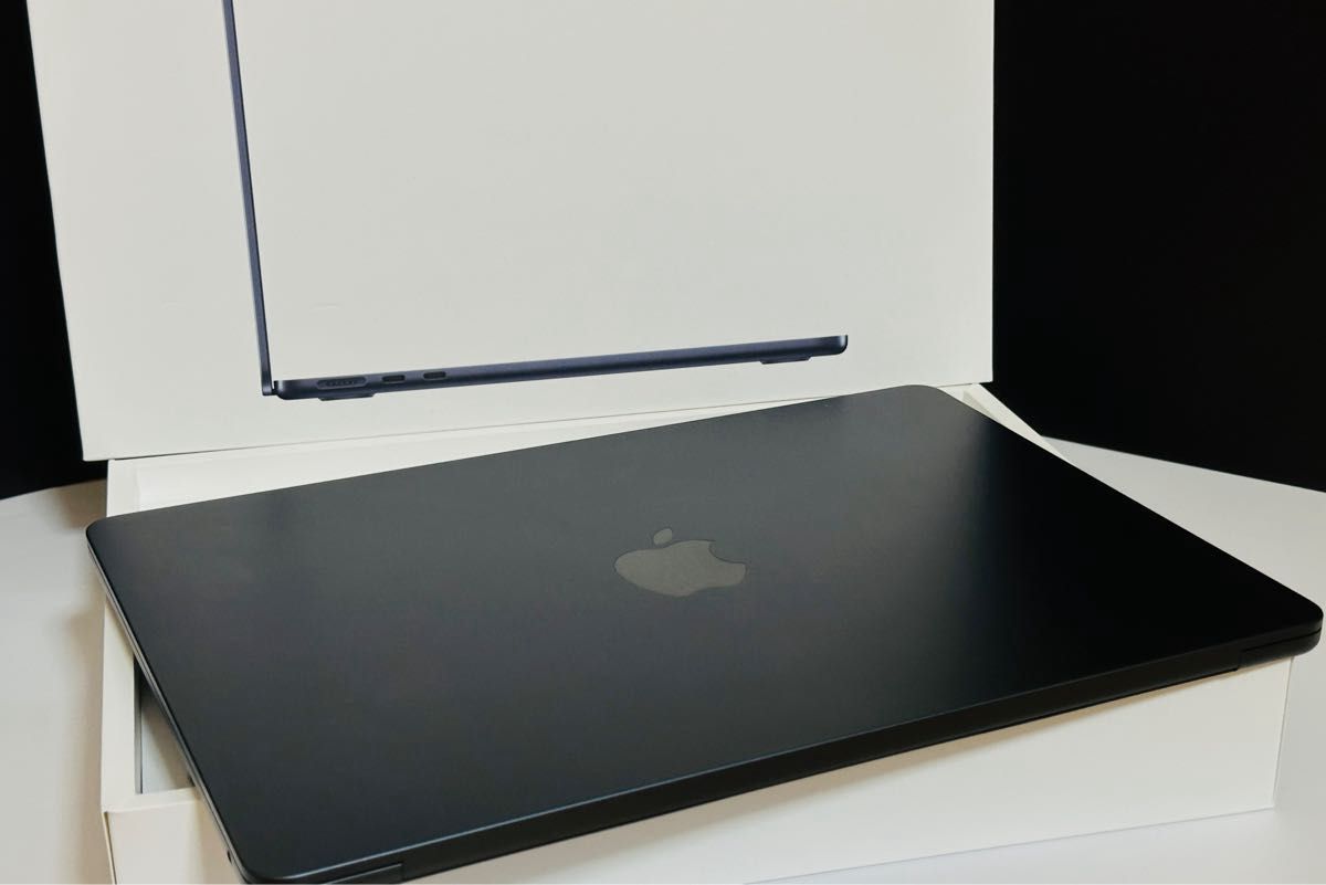 ら*様 極美品 MacBook Air M1 256G バッテリー96% 充放電 ら*様 極美品