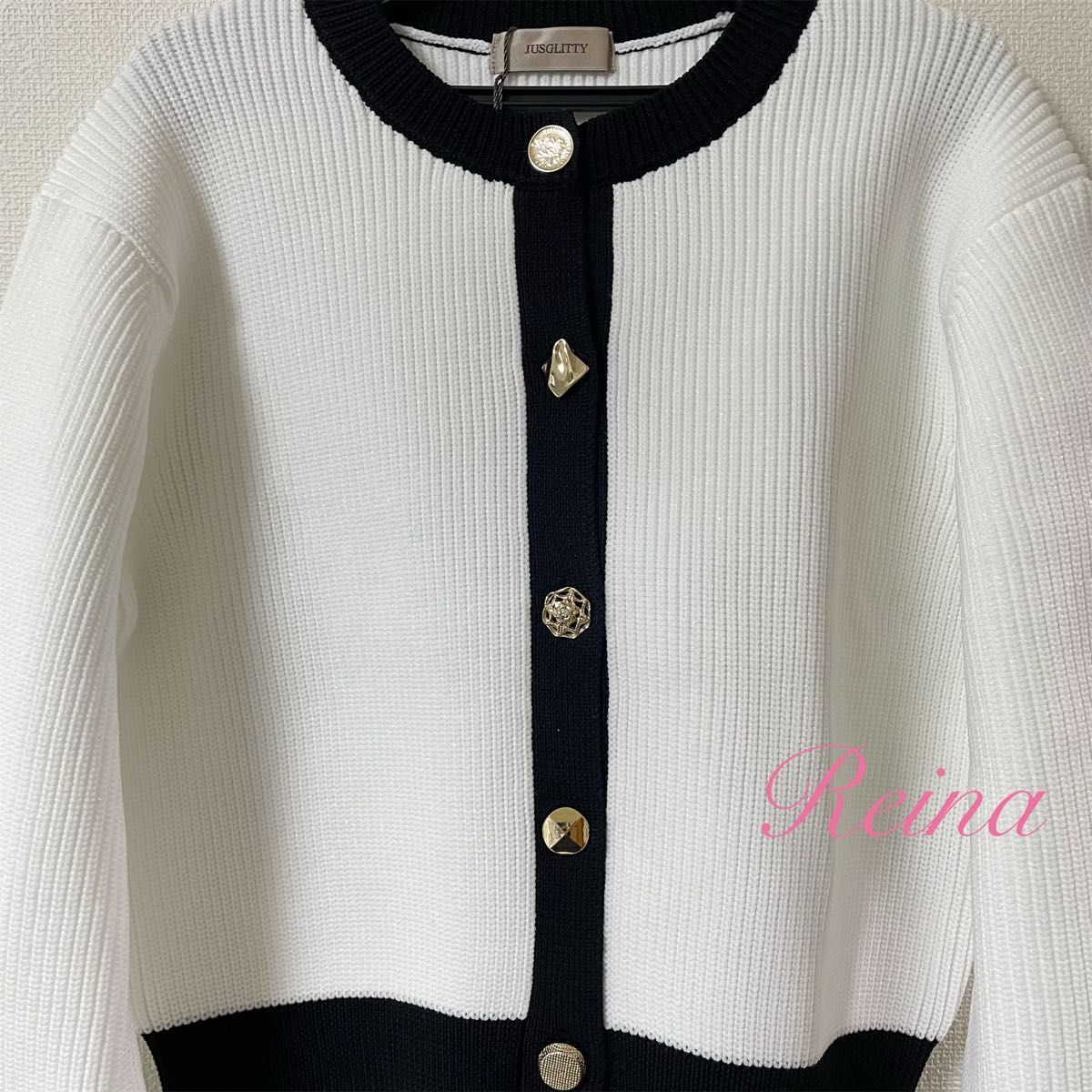 新品】JUSGLITTY ジャスグリッティー シャイニーマルチ釦カーデ