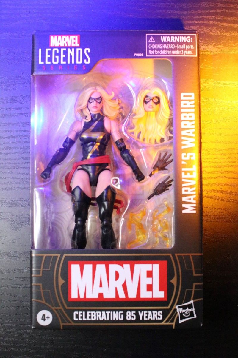 新品未開封マーベル・レジェンド ウォーバード キャロル・ダンバース