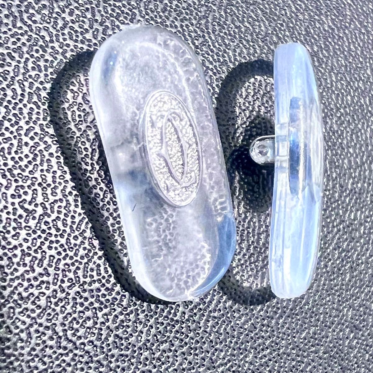 純正正規品】新品 Cartier カルティエメガネ用ノーズパッド 鼻当て M