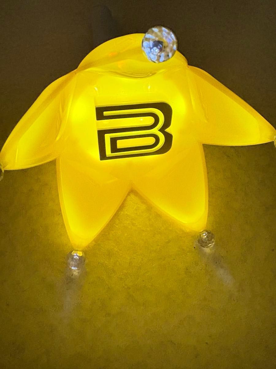 BIGBANG 王冠ペンライト ver 4｜Yahoo!フリマ（旧PayPayフリマ）