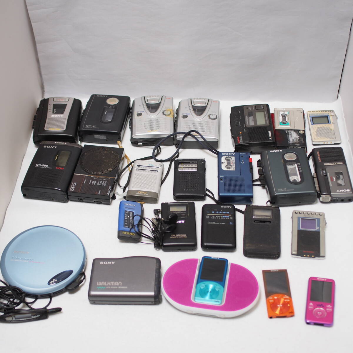 Yahoo!オークション - sony ソニー まとめて カセットウォークマン ラ