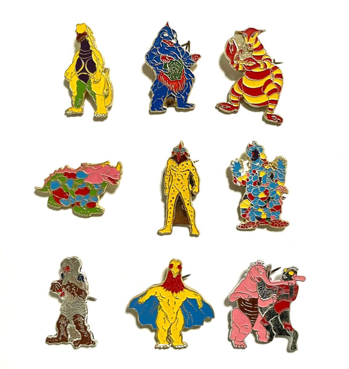 帰ってきたウルトラマン当時物小学館おたのしみデパート怪獣バッチ昭和