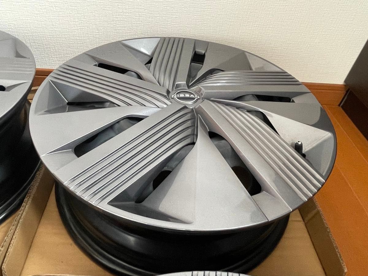 新車外し】日産 ノート E13 純正 16インチ ホイールカバー＆スチール