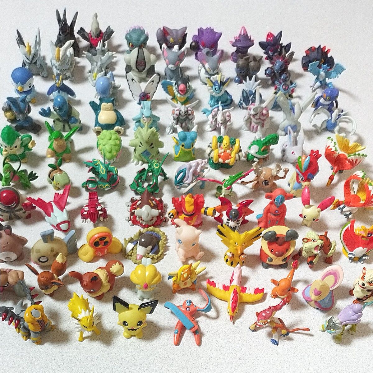 希少 モンコレ ポケモン 215体 指人形 まとめ売り バンダイ TOMY 希少