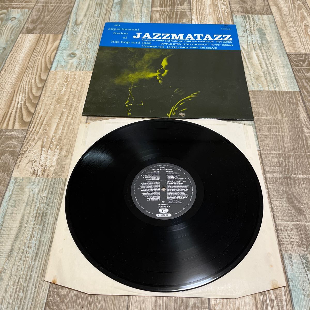 送料無料 レアLP レコード GURU JAZZMATAZZ VOLUME1 UKオリジナル盤LP