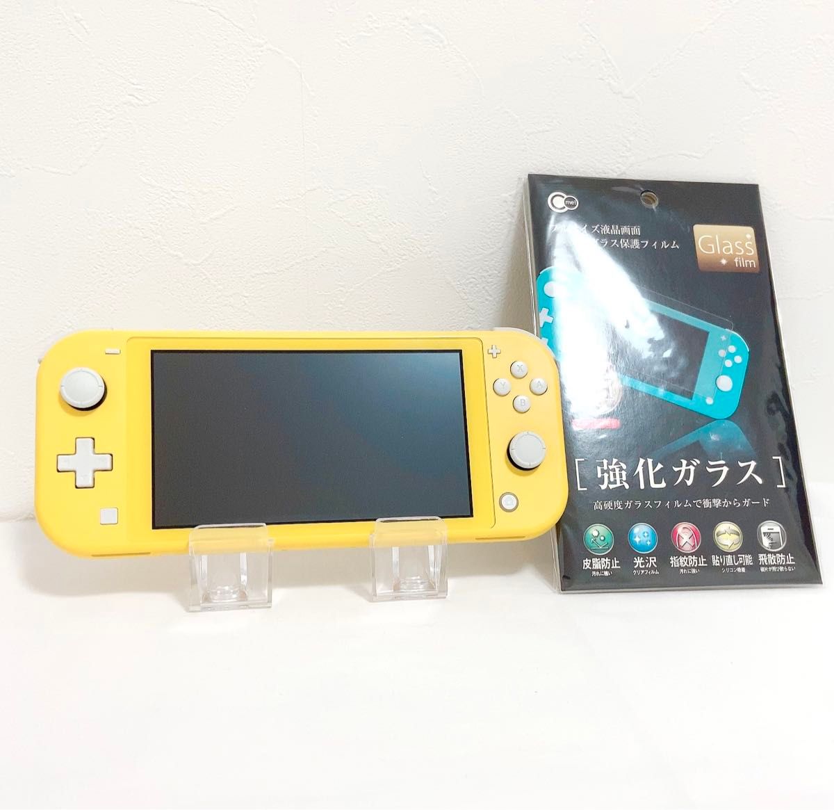 2020年製 Nintendo Switch lite 本体のみ 強化フィルム 2点セット