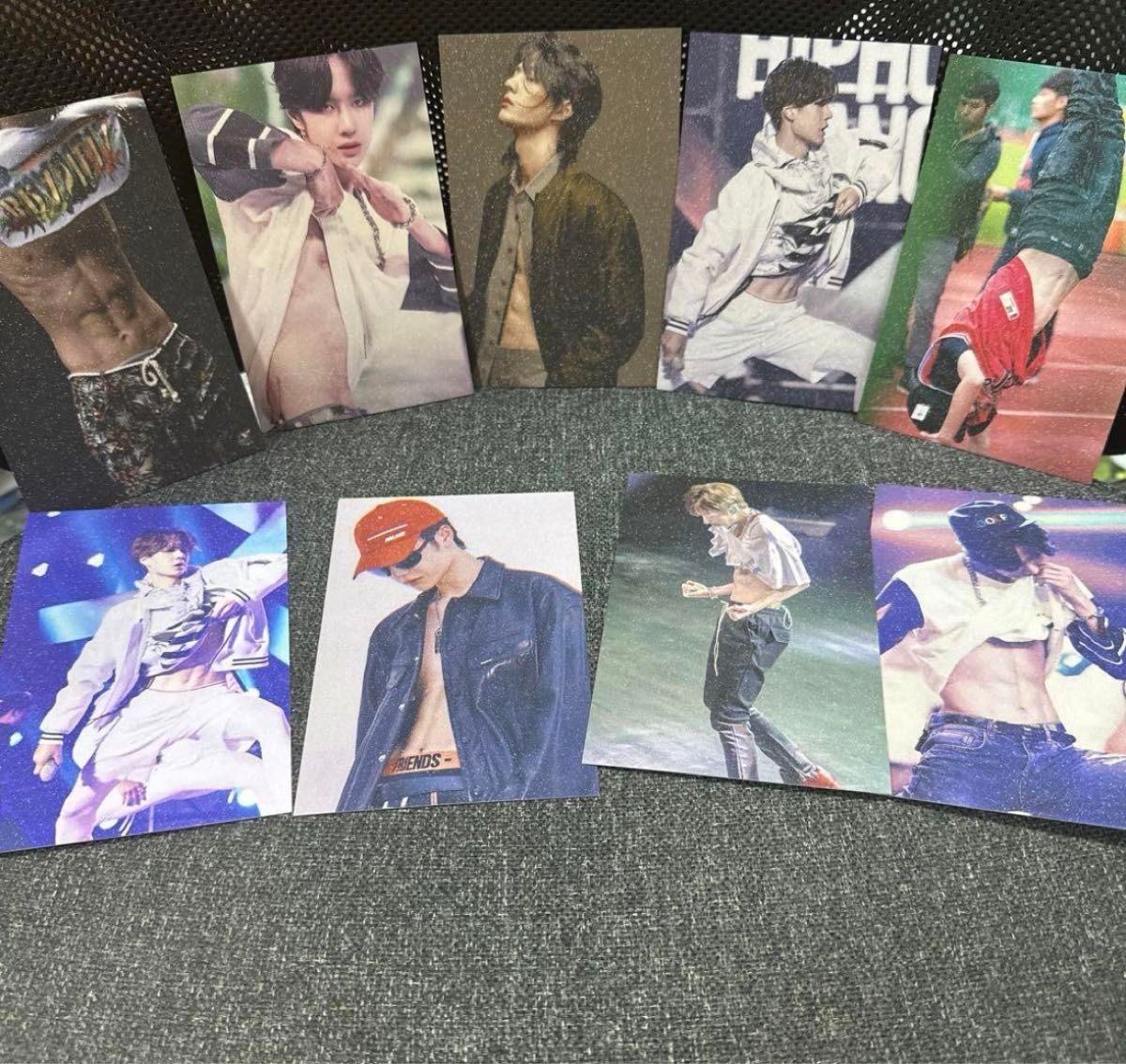 9枚セット】王一博 ワンイーボー 腹筋 キラキラ 両面 満天枚ポスト