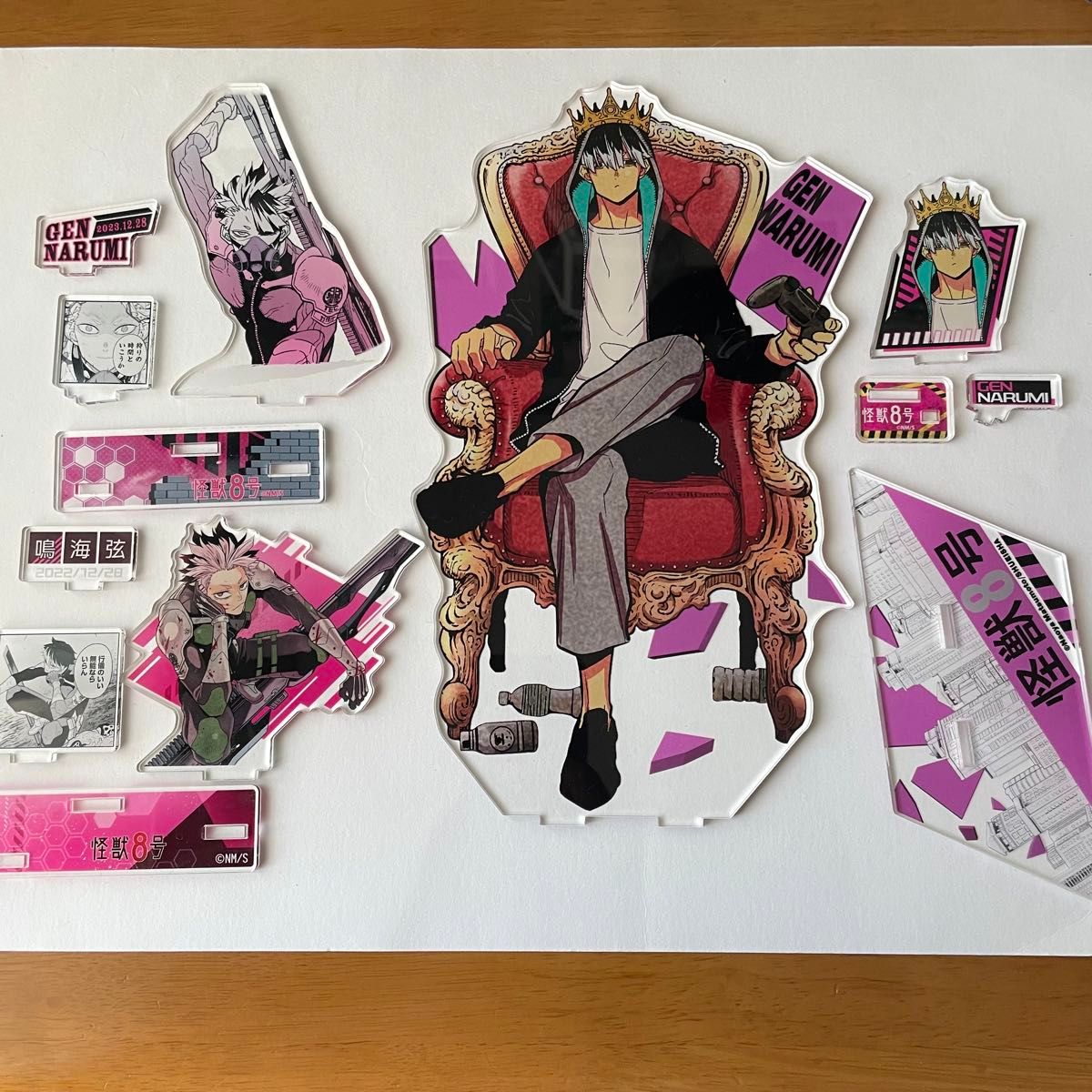 怪獣8号 アクスタ 鳴海弦 まとめ売り アクリルスタンド｜Yahoo!フリマ