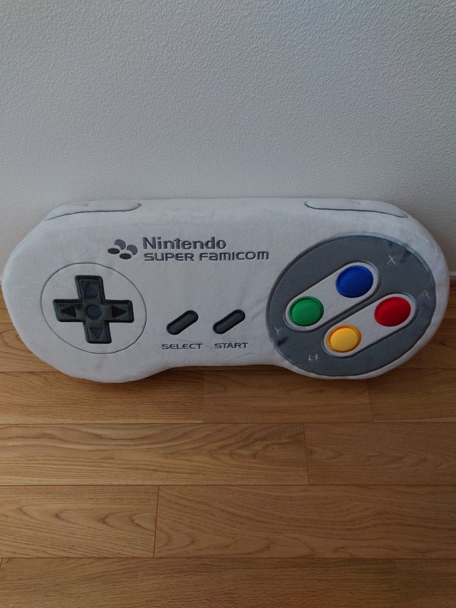 ニンテンドーミュージアム スーパーファミコン コントローラー