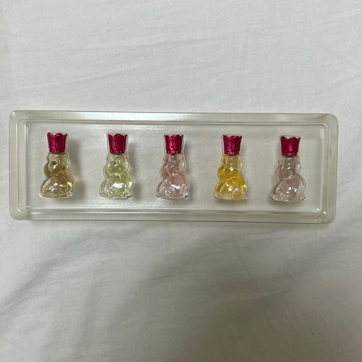 レア】NINA RICCI ニナリッチ レベルドゥリッチ ミニ香水 セット