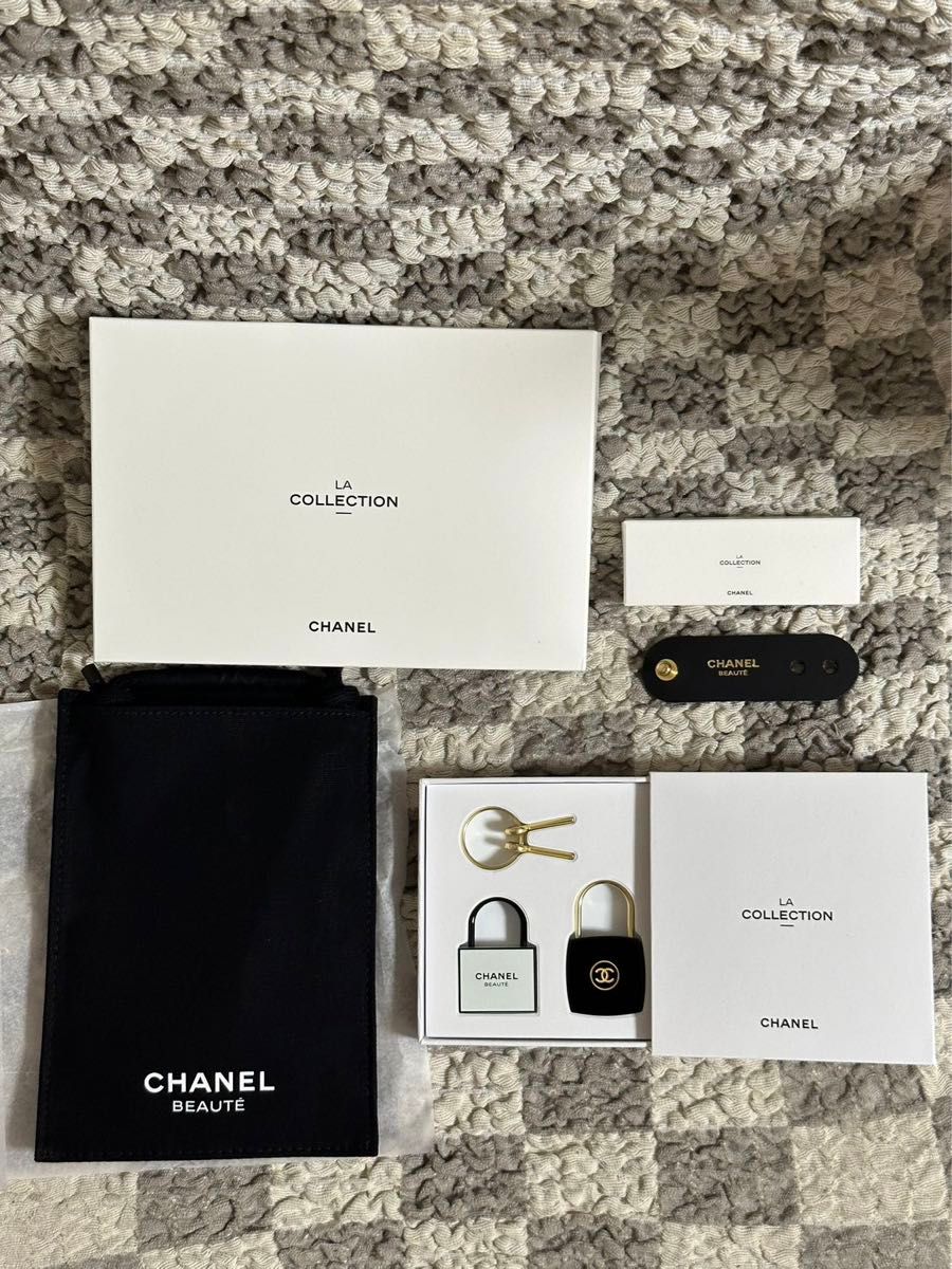 シャネル 2024 ノベルティ ラコレクション 3点セット キーホルダー