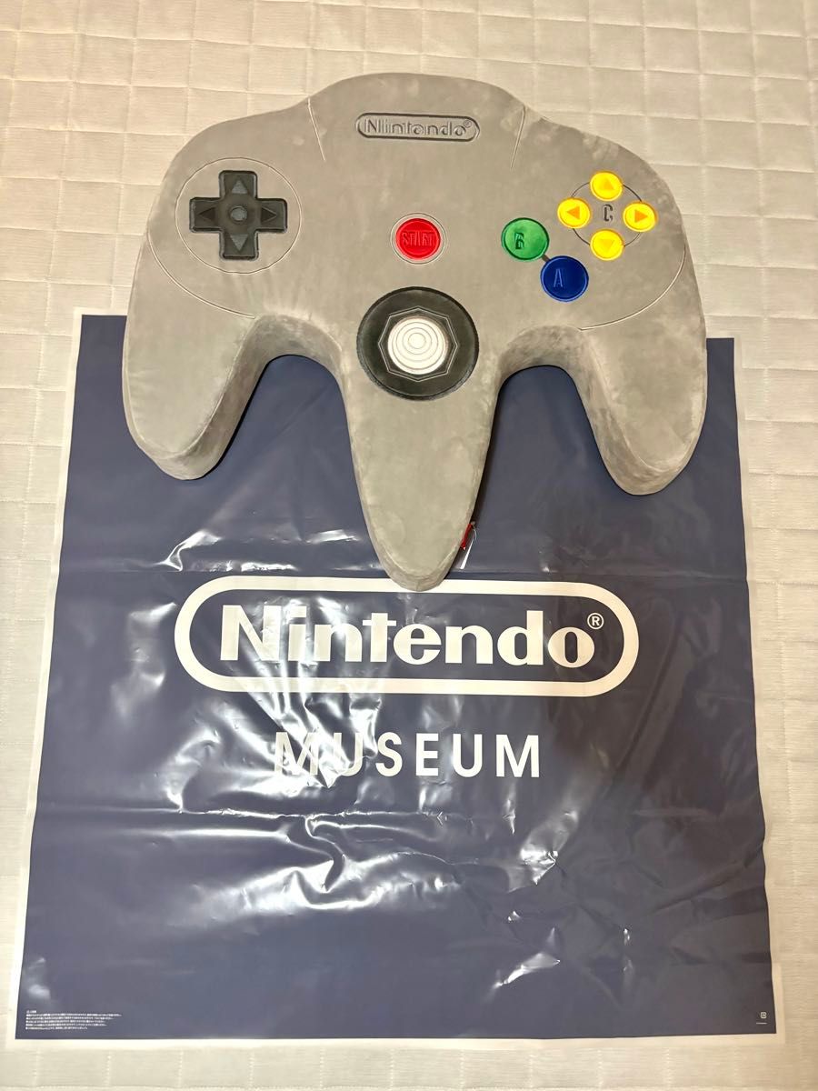 ニンテンドーミュージアム限定 クッション 64コントローラー 任天堂