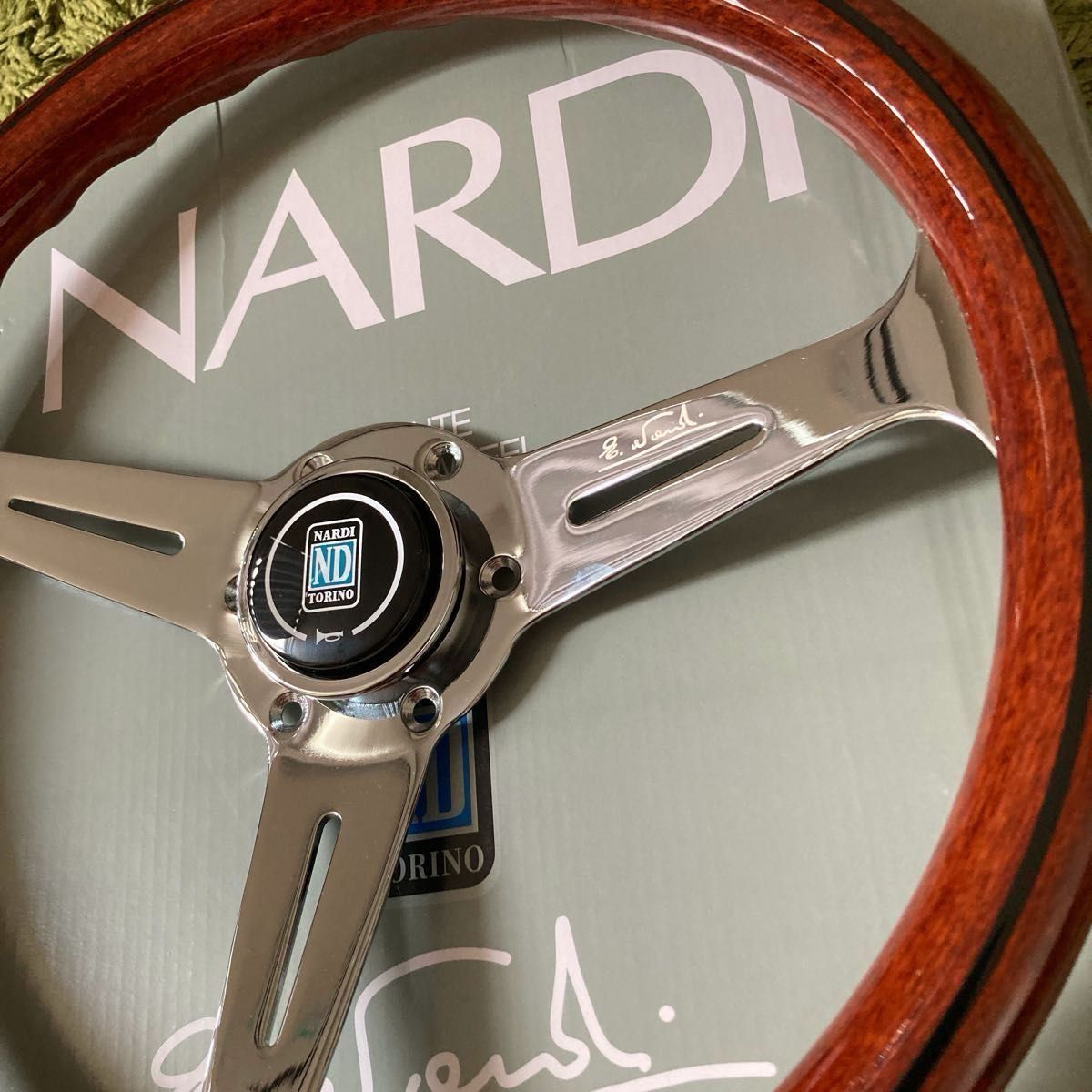 ナルディ（NARDI）クラシック ウッドステアリング 14インチ｜Yahoo