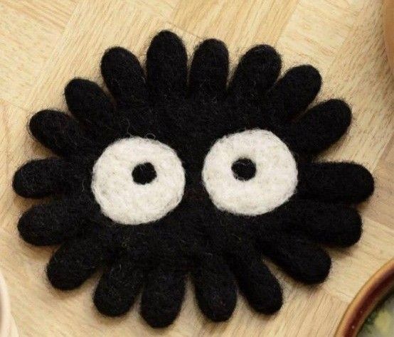 スタジオジブリ となりのトトロ まっくろくろすけ 羊毛コースター