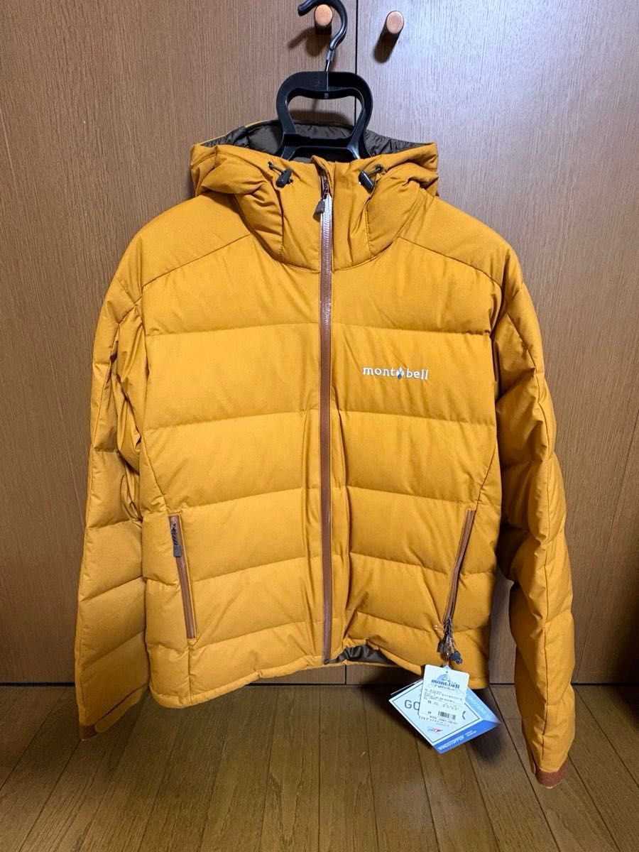 モンベル パーマフロストライトダウンパーカ（ハニー）メンズ Mサイズ