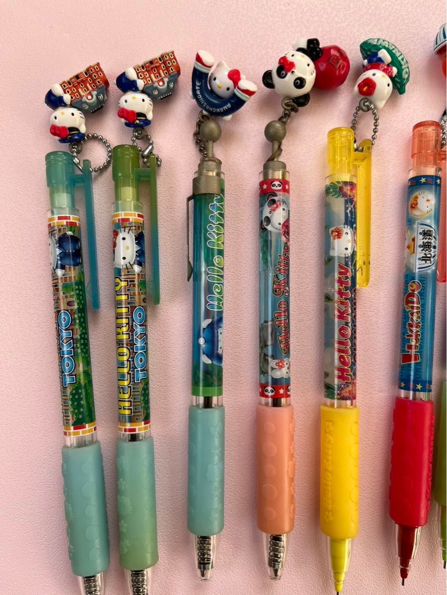 ご当地 ハローキティ ボールペン、シャープペンシルセット 22本 平成