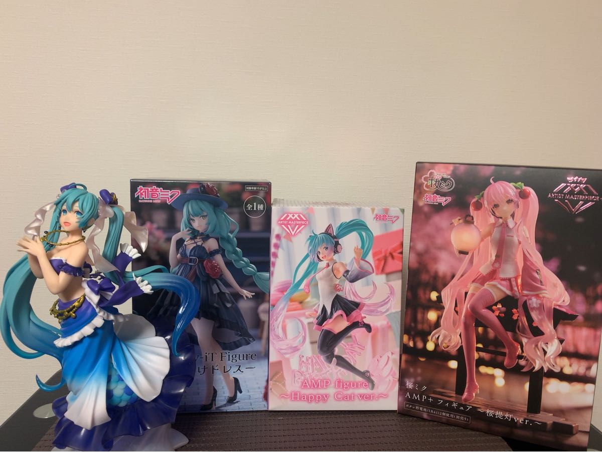 お*引様 初音ミク フィギュア アクリルスタンド まとめ売り 初音ミク
