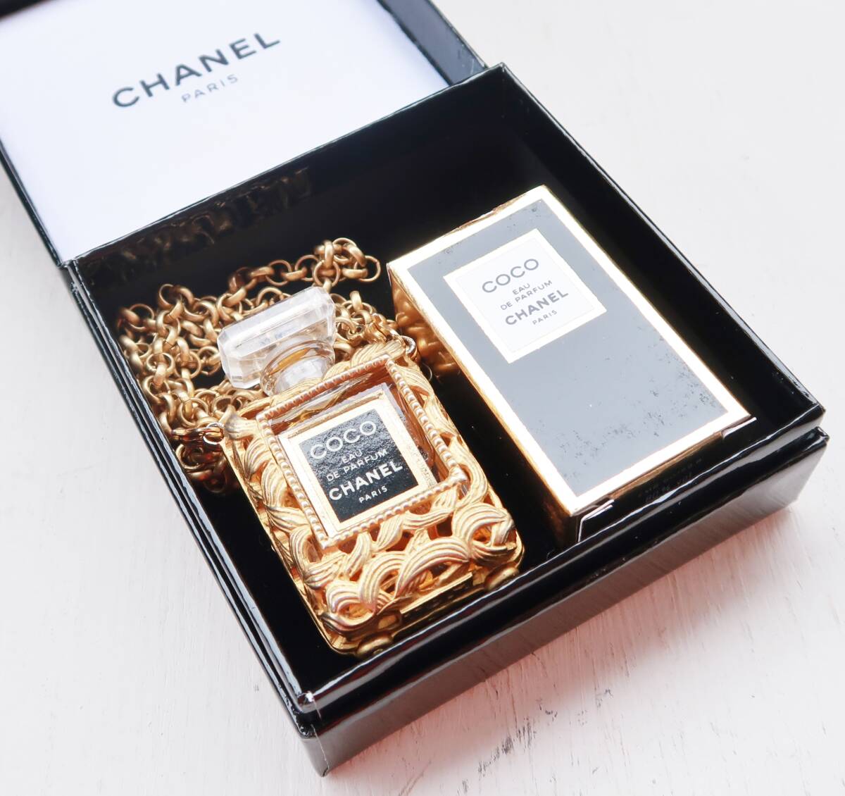 シャネル CHANEL COCO 香水 ミニボトル ネックレス ゴールド
