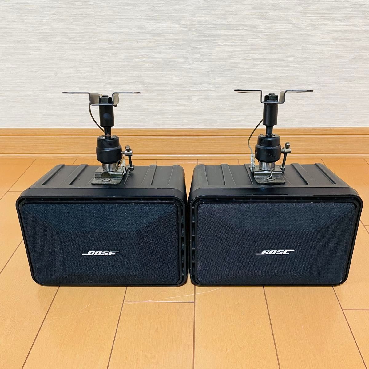 BOSE MODEL 101MM 設置型 1ペアスピーカーブラケット Yahoo