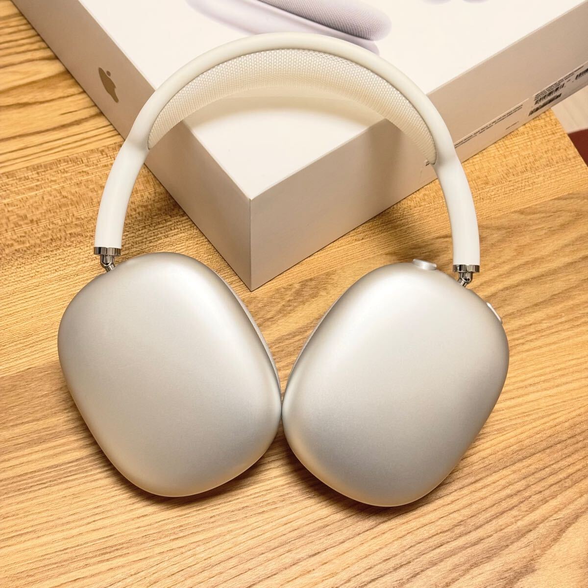 Apple AirPods Max 第一世代 ホワイト シルバー 箱付き 新品同様