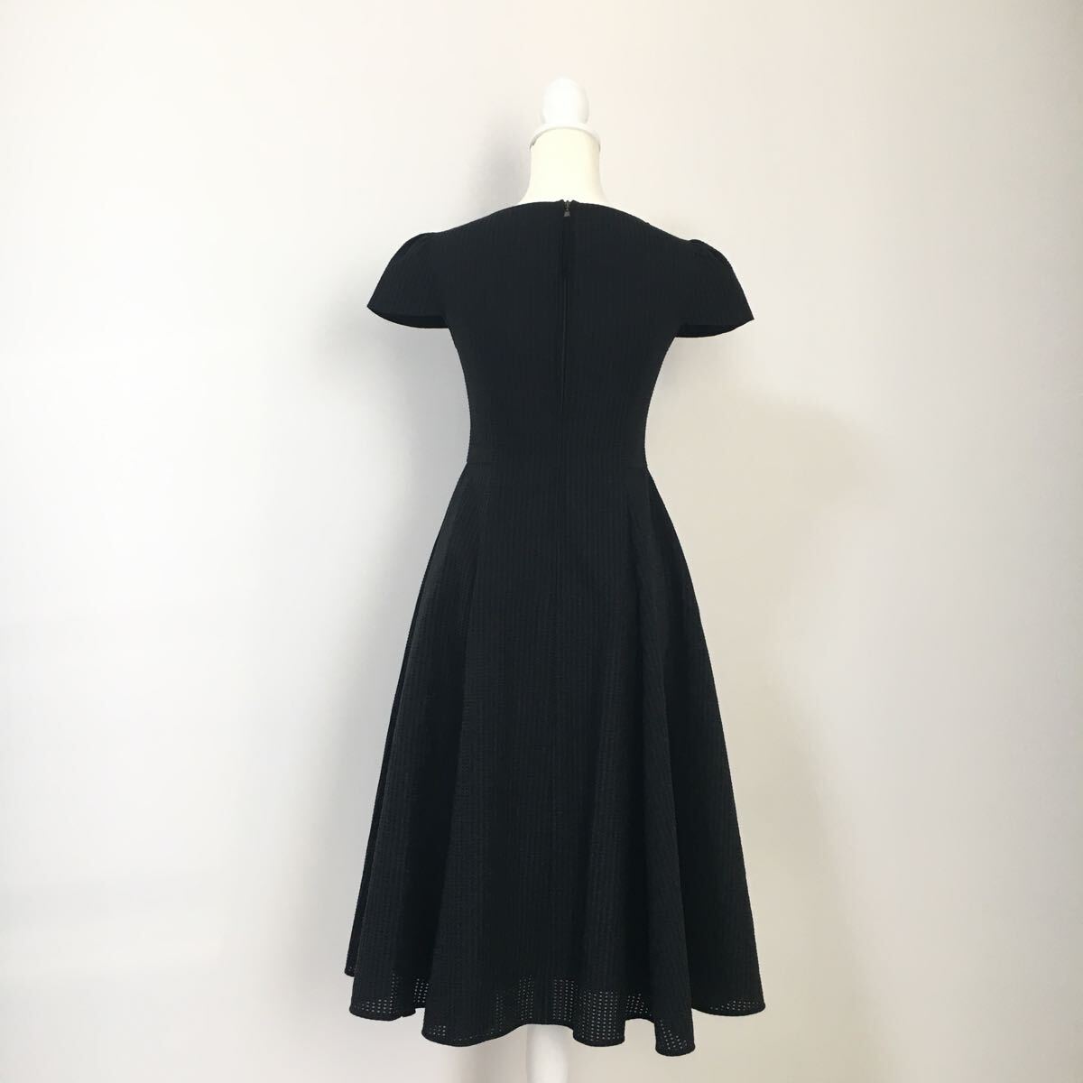 新作美品 定価18万円 FOXEY フォクシー ドレス ワンピース 送料無料