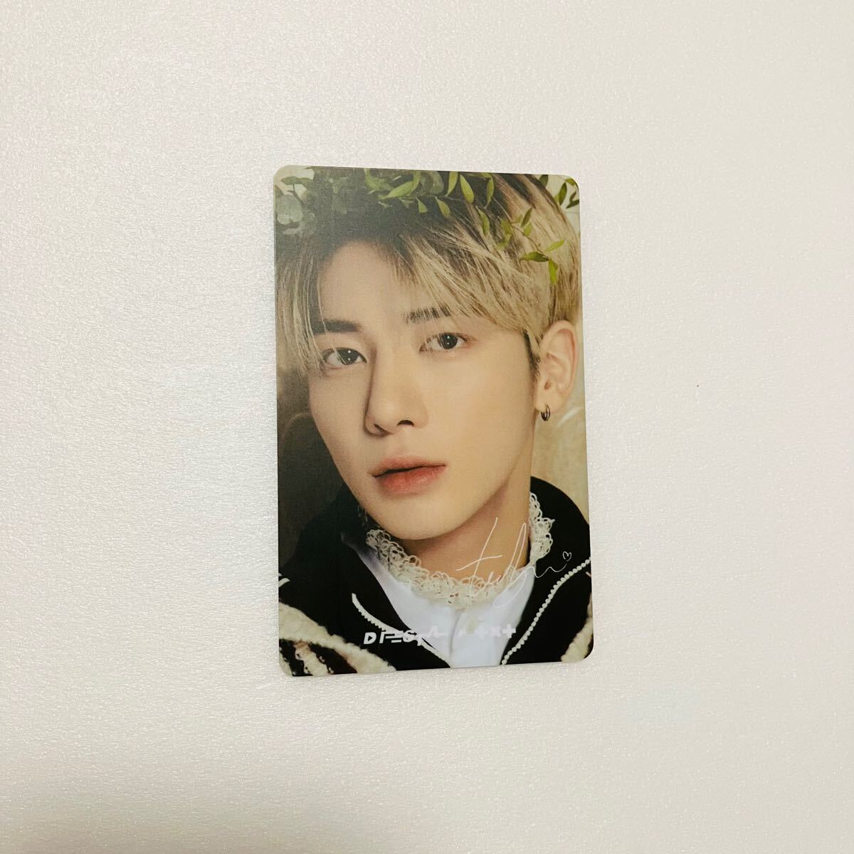 DFESTA テヒョン誕生日日付トレカtxt