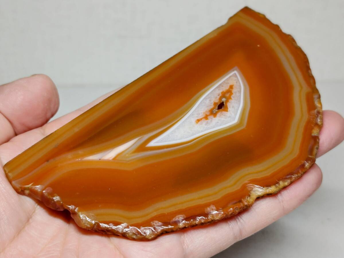 E-61 瑪瑙 120g メノウ アゲート 原石 鑑賞石 自然石 誕生石 鉱石 鉱物