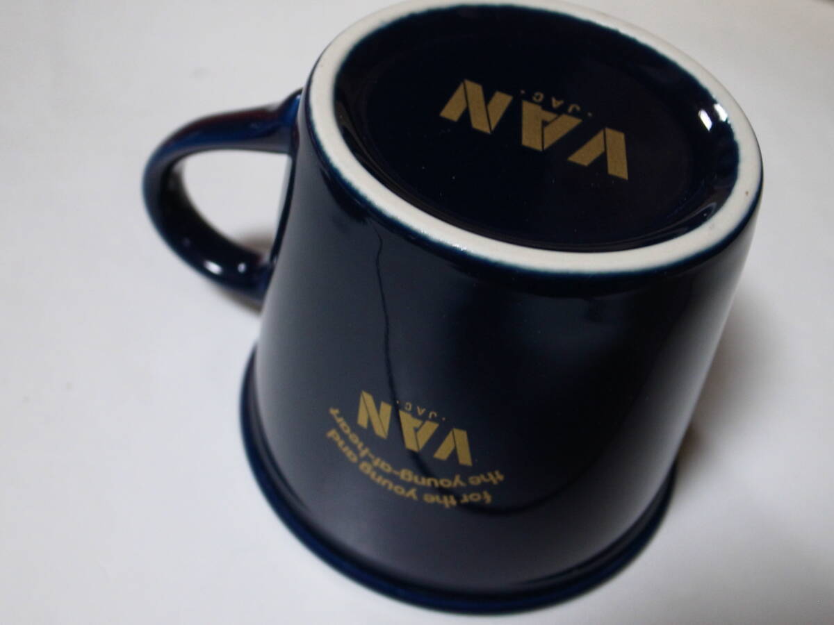VAN JAC ヴァンヂャケット お皿・お椀・マグカップの食器3点セット