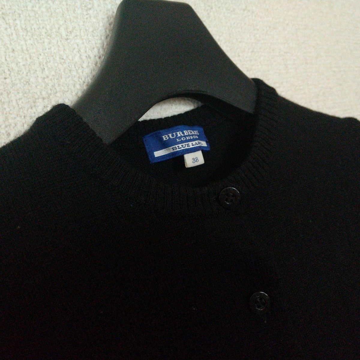 美品 バーバリーブルーレーベル 毛100% 長袖カーディガン 黒
