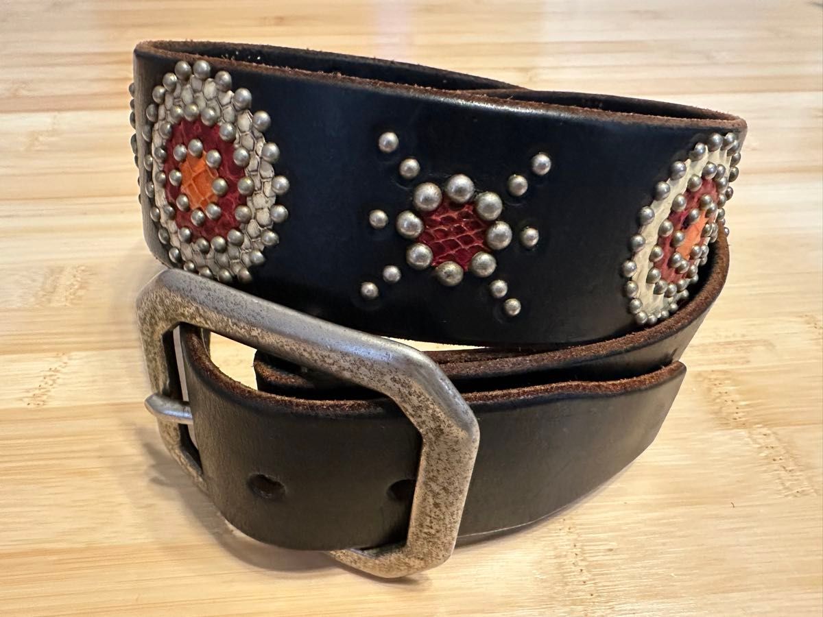 レア DOA シルバースタッズ ブラック(茶芯)レザー ベルト 36インチ